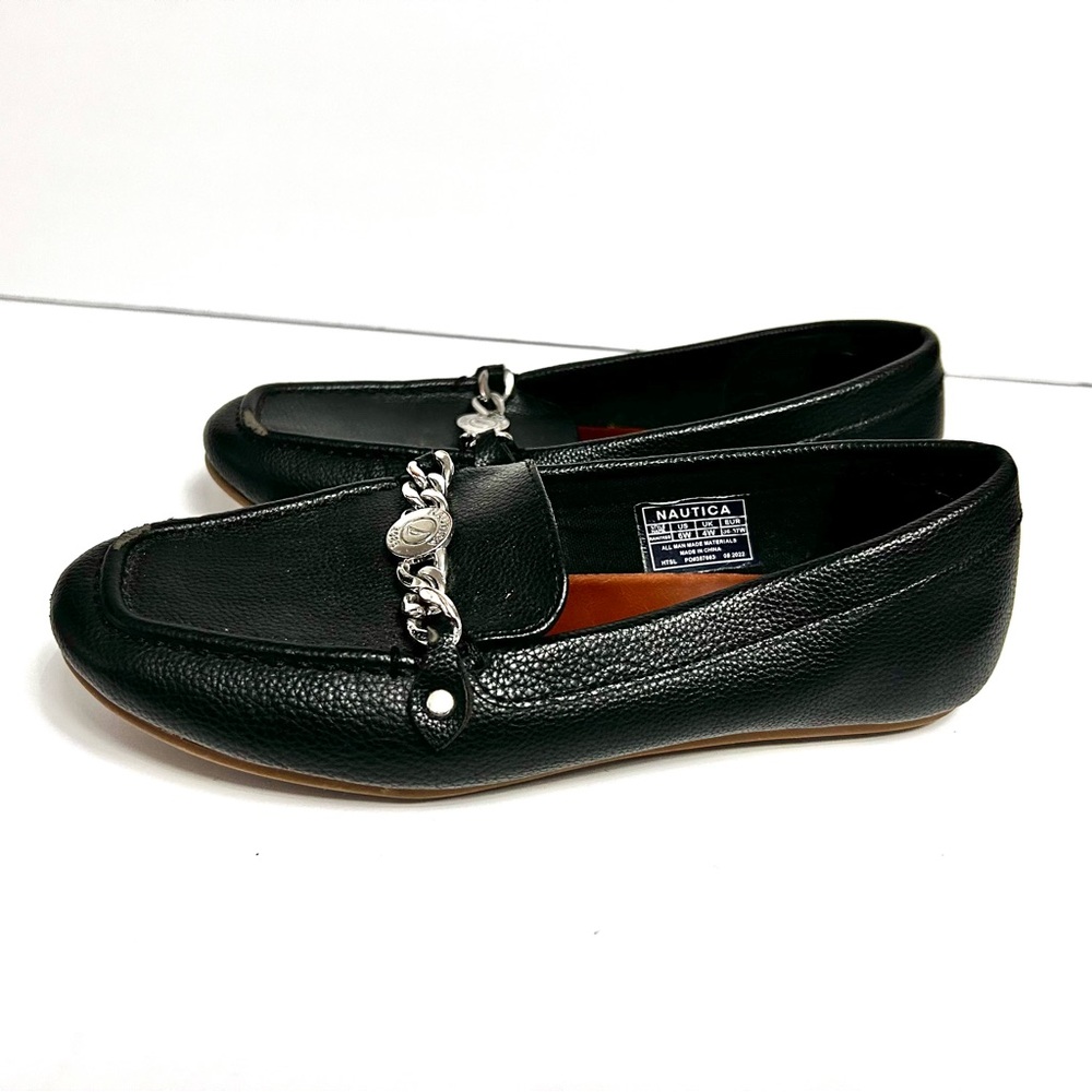 Nautica Women's Black comfortable and sty Loafers with beautiful Silver Accent
